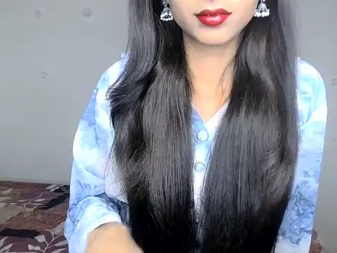 SIKSHA SINGH online show from April 23, 3:02 pm