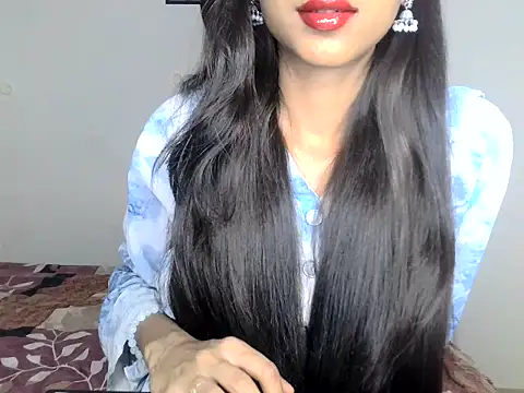 SIKSHA SINGH online show from April 22, 7:09 pm