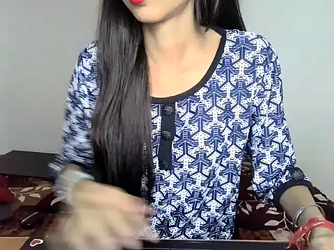 SIKSHA SINGH online show from April 15, 3:27 pm