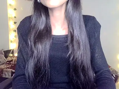 SIKSHA SINGH online show from April 10, 5:20 pm