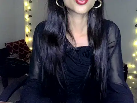 Snapshot of SIKSHA_SINGH chatting on June 6, 11:10 pm SIKSHA SINGH online show from June 6, 11:10 pm