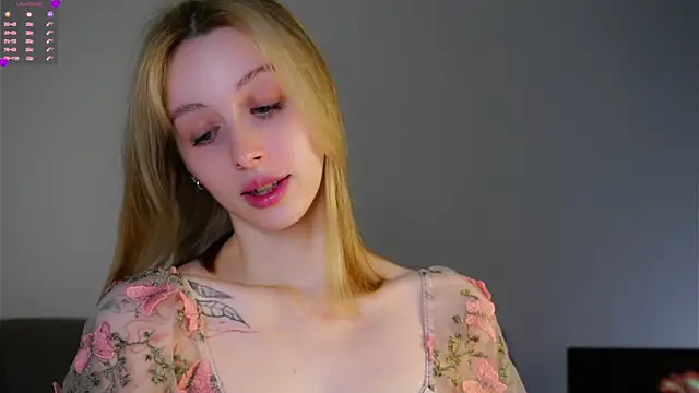 EugeniaEarl online show from May 24, 1:38 am