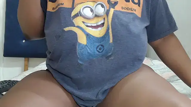 CurvyAssXX21 online show from May 15, 2:37 pm