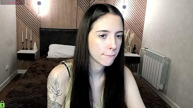 elise robbie online show from March 6, 1:00 am