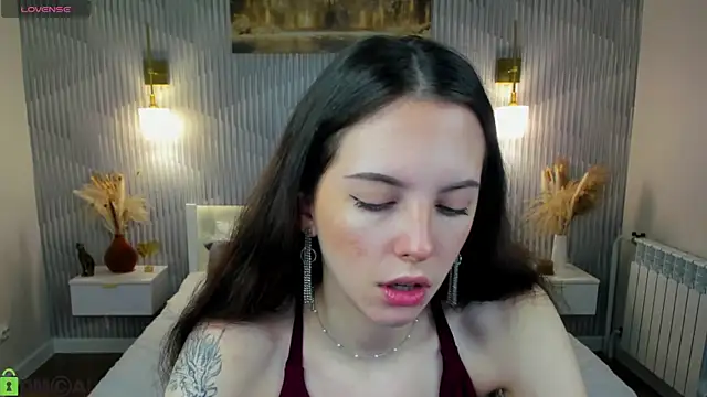 elise robbie online show from March 23, 1:06 am