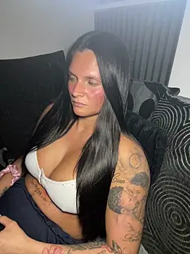 Destinylovex online show from March 13, 9:31 pm