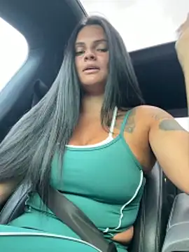 Snapshot of Destinylovex chatting on June 3, 8:04 am Destinylovex online show from June 3, 8:04 am