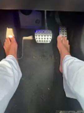 Destinylovex online show from March 22, 1:45 pm