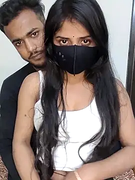 Snapshot of crazy_bebs chatting on February 21, 12:01 am crazy bebs online show from February 21, 12:01 am