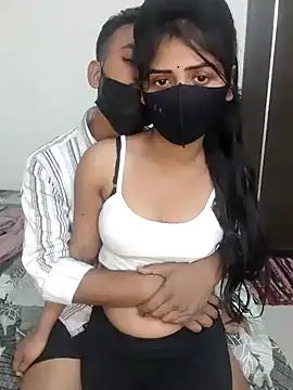 Snapshot of crazy_bebs chatting on February 22, 12:13 am crazy bebs online show from February 22, 12:13 am