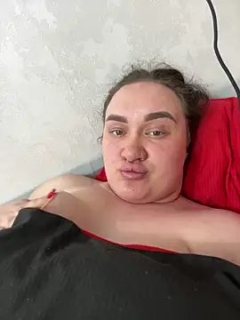 AmandaMillerrr online show from April 4, 8:15 pm