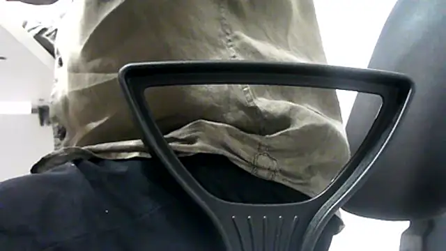Snapshot of gitano697 chatting on June 30, 12:16 pm gitano697 online show from June 30, 12:16 pm