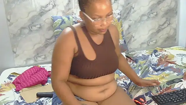 CaramelHotGirl online show from March 6, 6:47 pm