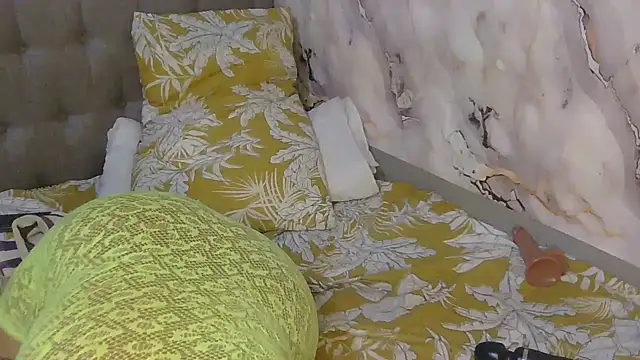 CaramelHotGirl online show from April 13, 11:09 pm