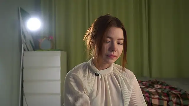 Snapshot of AyakoHuezo chatting on February 26, 2:17 pm AyakoHuezo online show from February 26, 2:17 pm