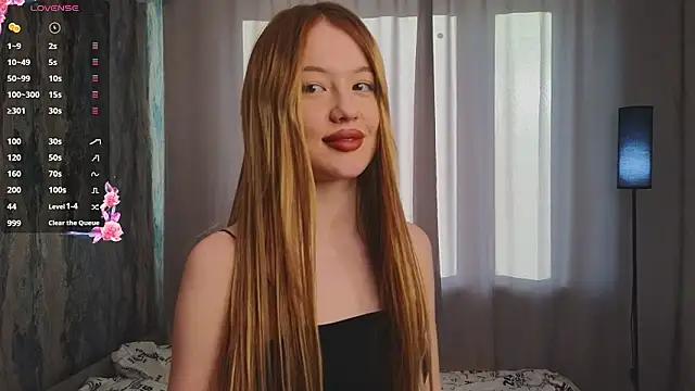 DevilWearsPradaa online show from March 12, 2:21 pm