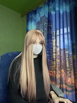 SophieBlackwood online show from March 5, 9:06 am