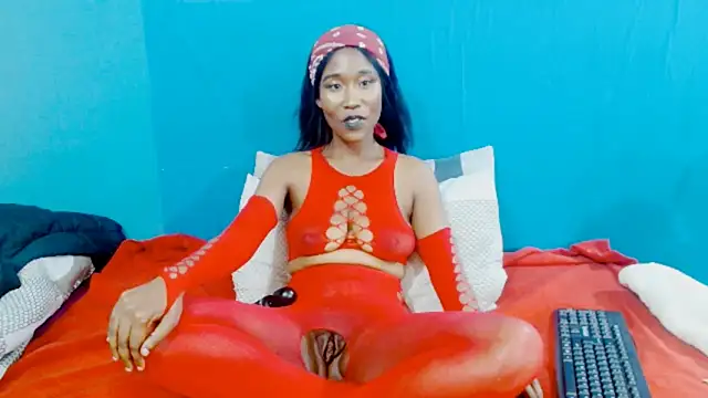 QueenYc online show from March 4, 7:43 pm