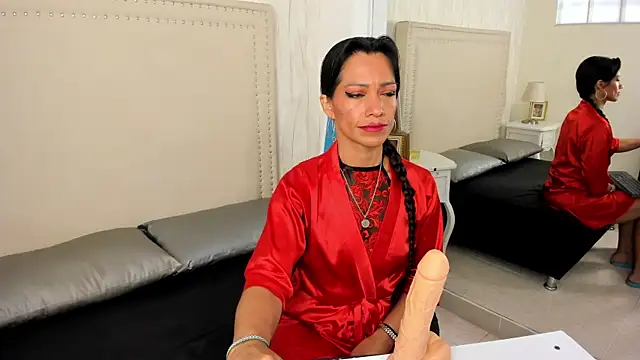 FernandaAvilax online show from May 28, 6:03 pm