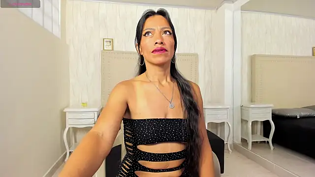 FernandaAvilax online show from April 9, 10:27 pm