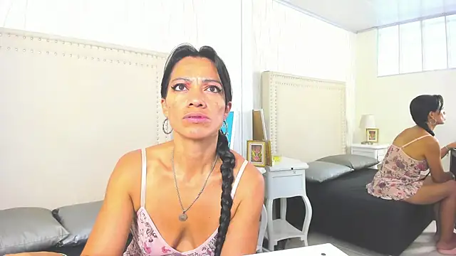 FernandaAvilax online show from May 23, 6:51 pm