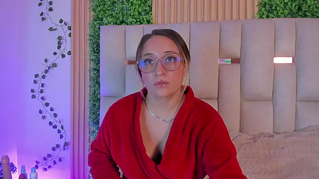 Kitty Milk nm online show from April 16, 9:39 pm