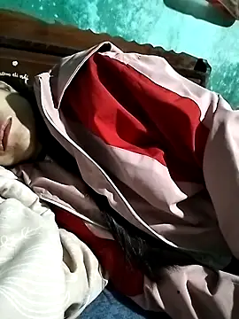 Snapshot of Chery18_sweet chatting on February 18, 3:52 pm Chery18 sweet online show from February 18, 3:52 pm