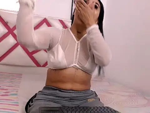 JessikaHoot online show from March 9, 1:47 pm