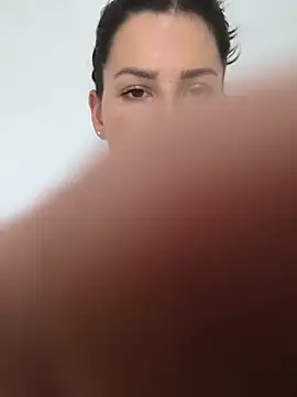 soyiara online show from February 24, 7:59 pm