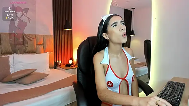 jasmin adams online show from March 14, 11:27 am