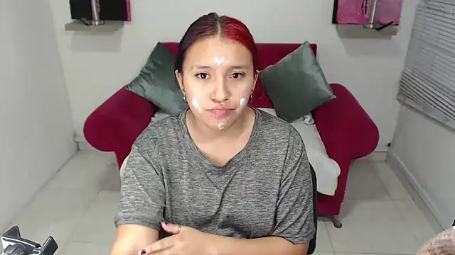 Snapshot of sandyfuckass chatting on June 6, 1:49 pm sandyfuckass online show from June 6, 1:49 pm