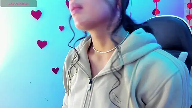 angell cooper8 online show from February 19, 6:38 pm