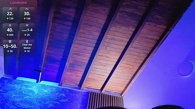 chloe bluee  online show from March 20, 11:22 am