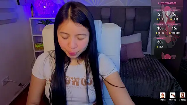 SophyAdams online show from May 29, 4:29 am