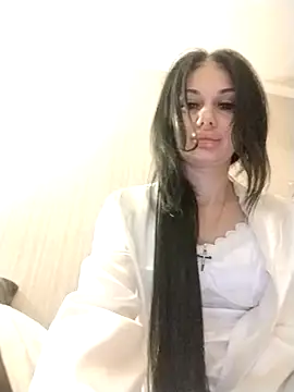 evavibe  online show from February 28, 8:08 pm