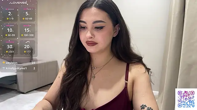 Snapshot of Sweet_BerryBabe chatting on July 11, 10:32 pm Sweet BerryBabe online show from July 11, 10:32 pm