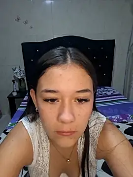 AlessiaKnox online show from April 15, 2:10 pm