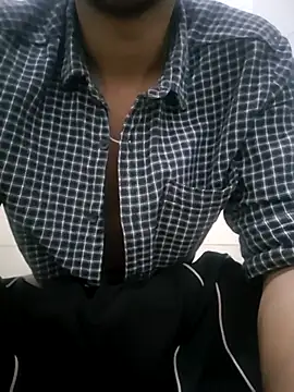 peanutbutteater online show from March 22, 10:06 am