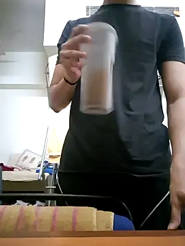 peanutbutteater online show from March 23, 2:39 pm