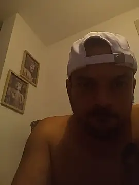 Snapshot of morenitoymorena chatting on June 25, 8:58 pm morenitoymorena online show from June 25, 8:58 pm