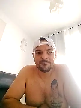 Snapshot of morenitoymorena chatting on April 9, 7:36 am morenitoymorena online show from April 9, 7:36 am