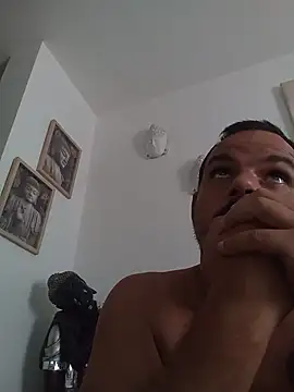 Snapshot of morenitoymorena chatting on July 13, 9:41 am morenitoymorena online show from July 13, 9:41 am