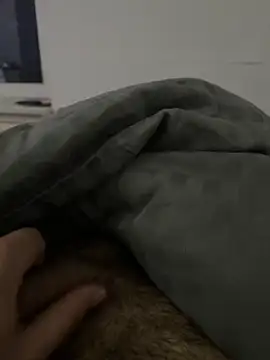 Snapshot of HornyStev19 chatting on February 21, 12:45 am HornyStev19 online show from February 21, 12:45 am