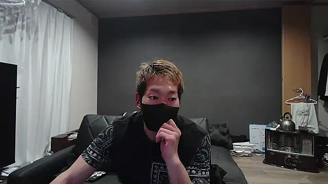 ryuaaaaa online show from March 10, 2:43 pm