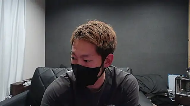 Snapshot of ryuaaaaa chatting on February 24, 2:18 pm ryuaaaaa online show from February 24, 2:18 pm