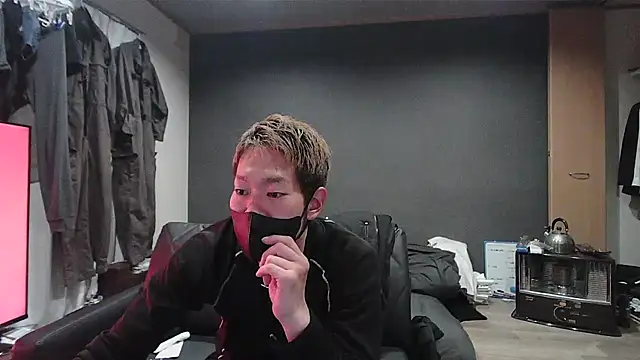 ryuaaaaa online show from March 8, 5:38 pm