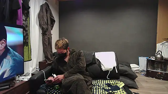 ryuaaaaa online show from April 16, 3:13 pm