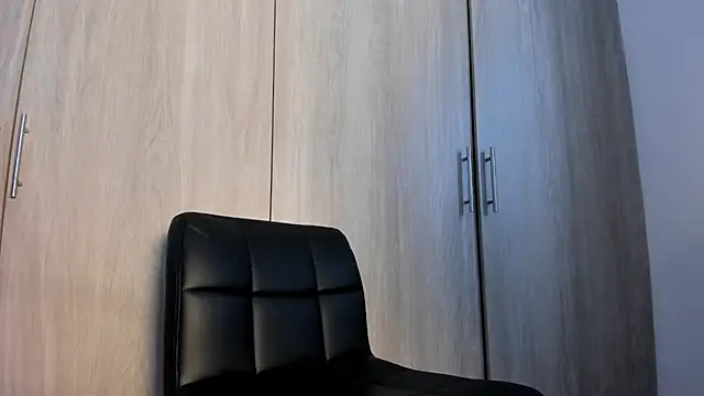 Snapshot of sweetveronicalodge chatting on June 17, 12:26 pm sweetveronicalodge online show from June 17, 12:26 pm