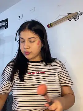 scarleth marquezz online show from May 31, 9:59 pm