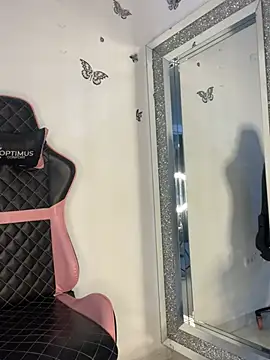 scarleth marquezz online show from March 28, 3:51 am